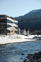 Fassade Fluss 2